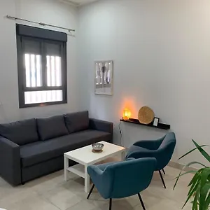 https://apartamento-triana-moderno.es-andalucia.com