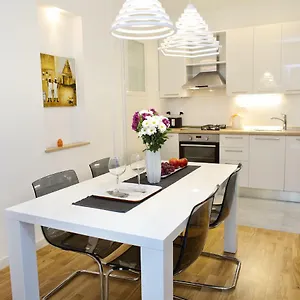 Apartment Le Monde, Split